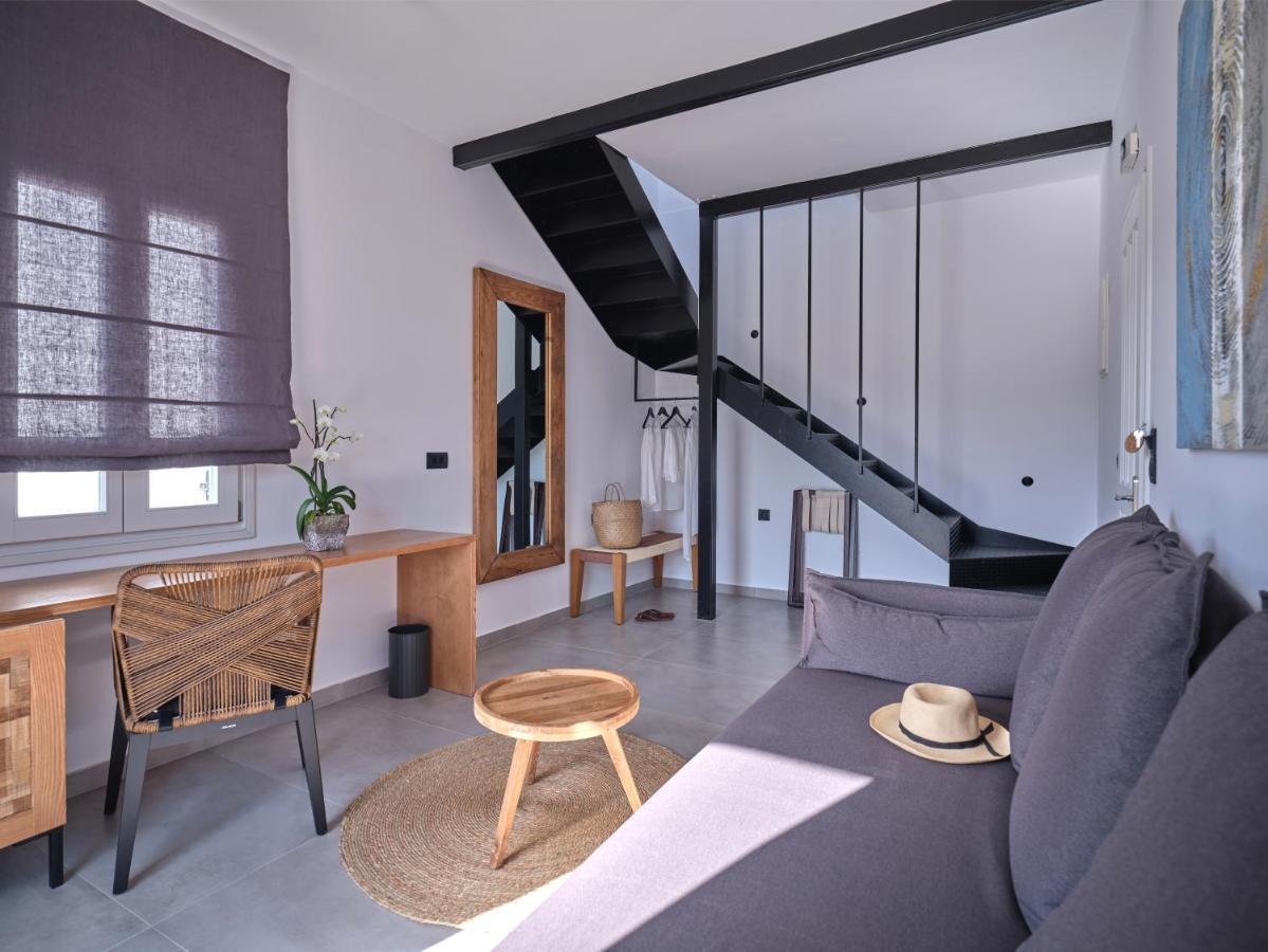 פארוס Parian Village Beach Hotel - Adults Only מראה חיצוני תמונה