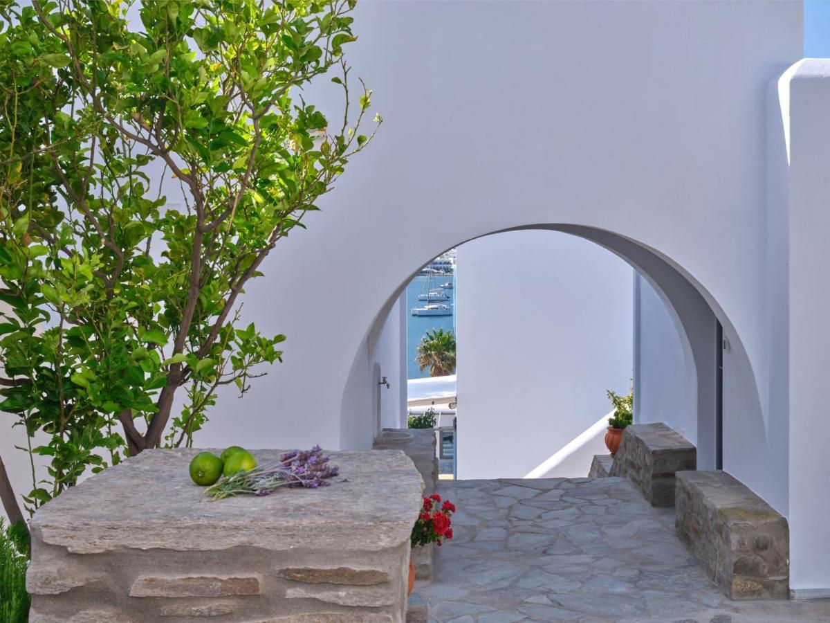 פארוס Parian Village Beach Hotel - Adults Only מראה חיצוני תמונה