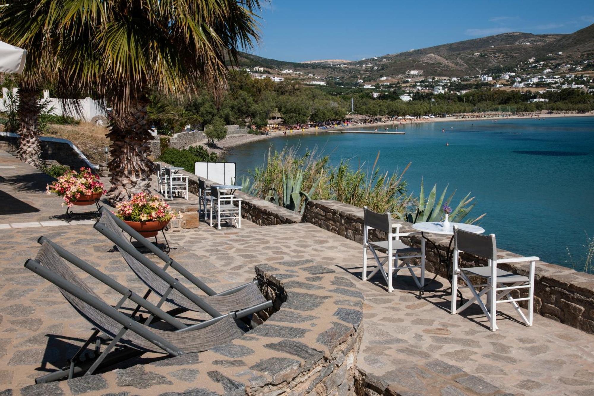 פארוס Parian Village Beach Hotel - Adults Only מראה חיצוני תמונה