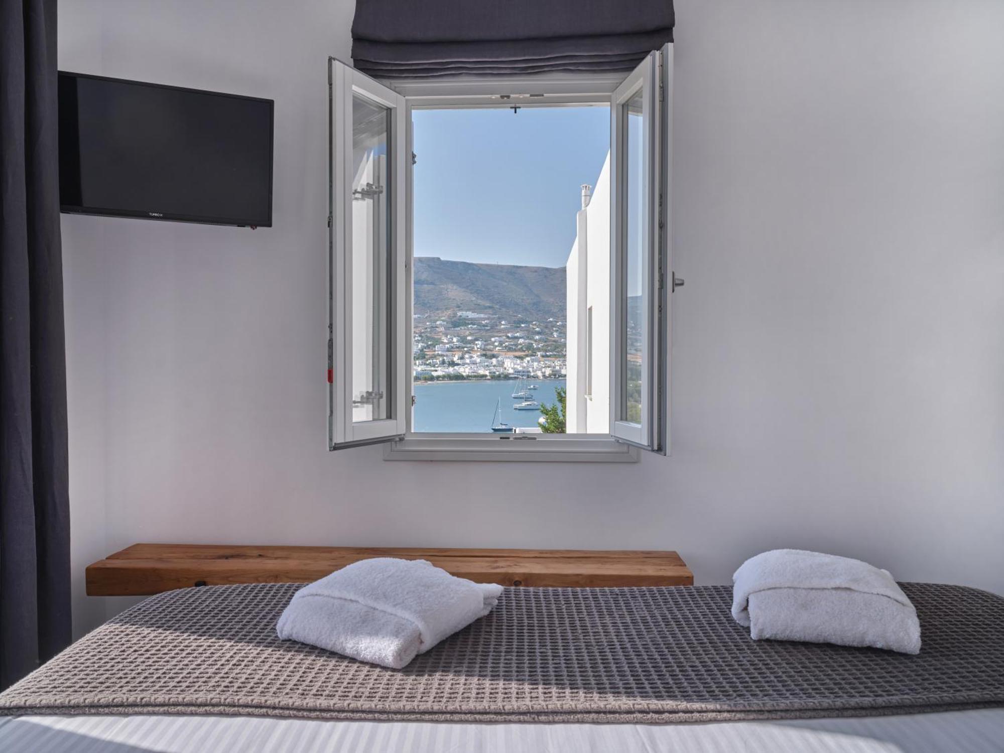 פארוס Parian Village Beach Hotel - Adults Only חדר תמונה